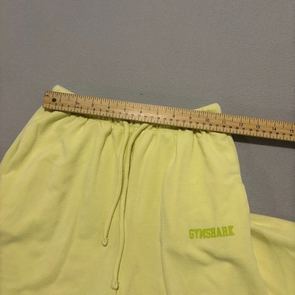 Gymshark‎ Sweatpants Size XS Yellow Waffle Wide Leg Drawstrings Gym Workout - Picture 5 of 8